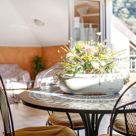 L'Albicocco Apartment Dolceacqua Bagian luar foto