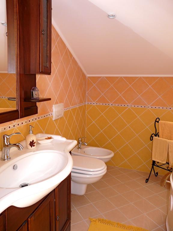 L'Albicocco Apartment Dolceacqua Ruang foto
