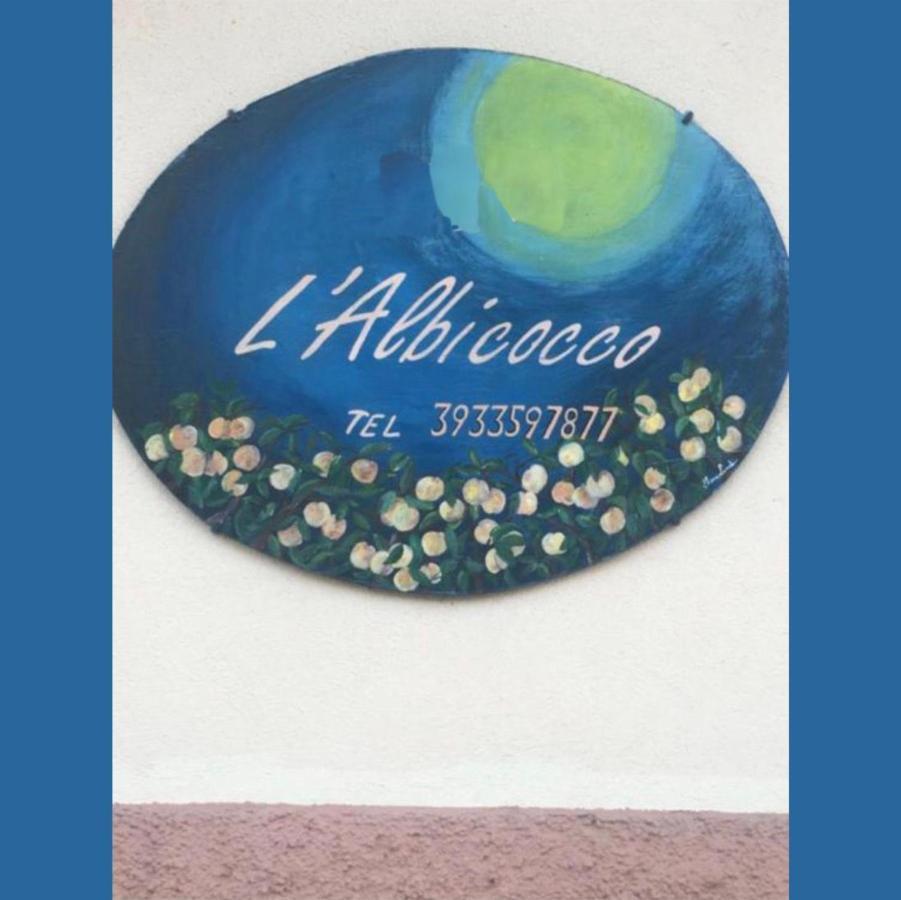 L'Albicocco Apartment Dolceacqua Bagian luar foto