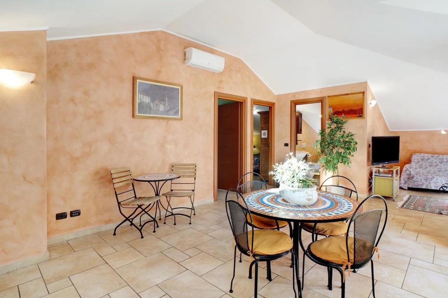 L'Albicocco Apartment Dolceacqua Bagian luar foto